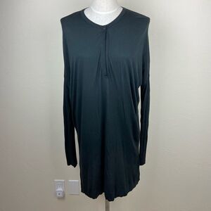 Vince Oversized Viscose Keyhole Tunic Top
